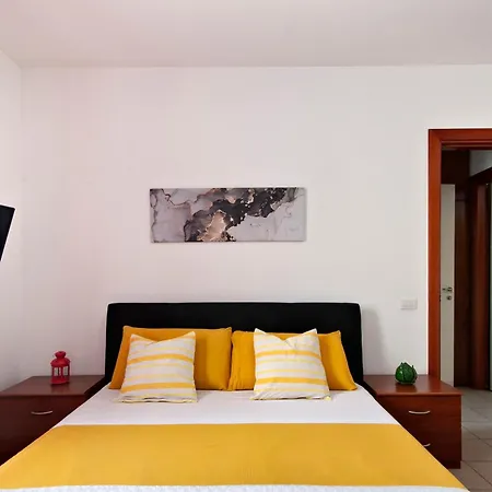 Dimora Isidoro 아파트 산티시도로