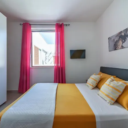 Dimora Isidoro Apartman