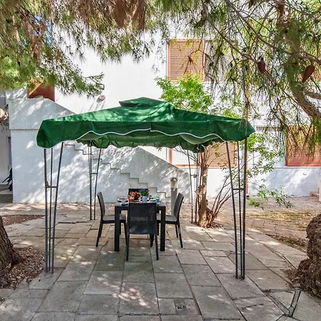 Apartamento Dimora Isidoro Sant Isidoro (Apulia)